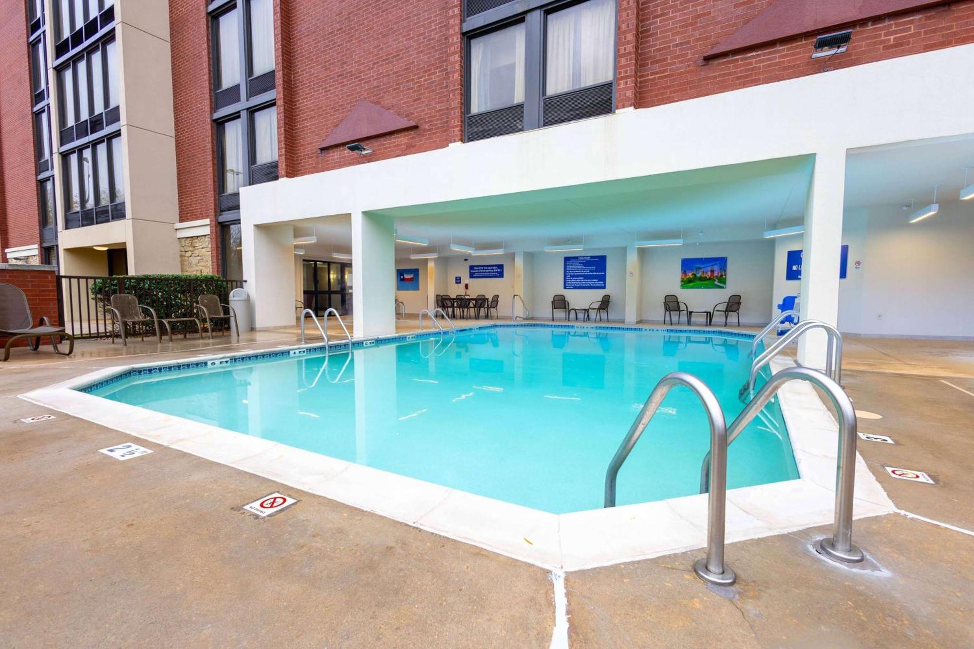 Heritage Inn & Suites The Woodlands, Trademark By Wyndham Eksteriør billede