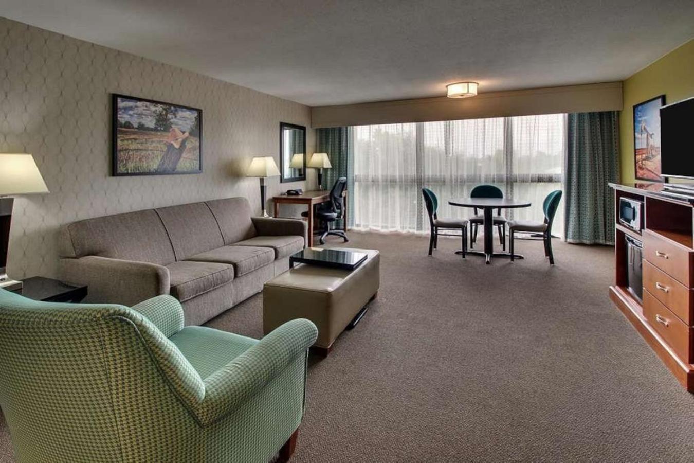 Heritage Inn & Suites The Woodlands, Trademark By Wyndham Eksteriør billede